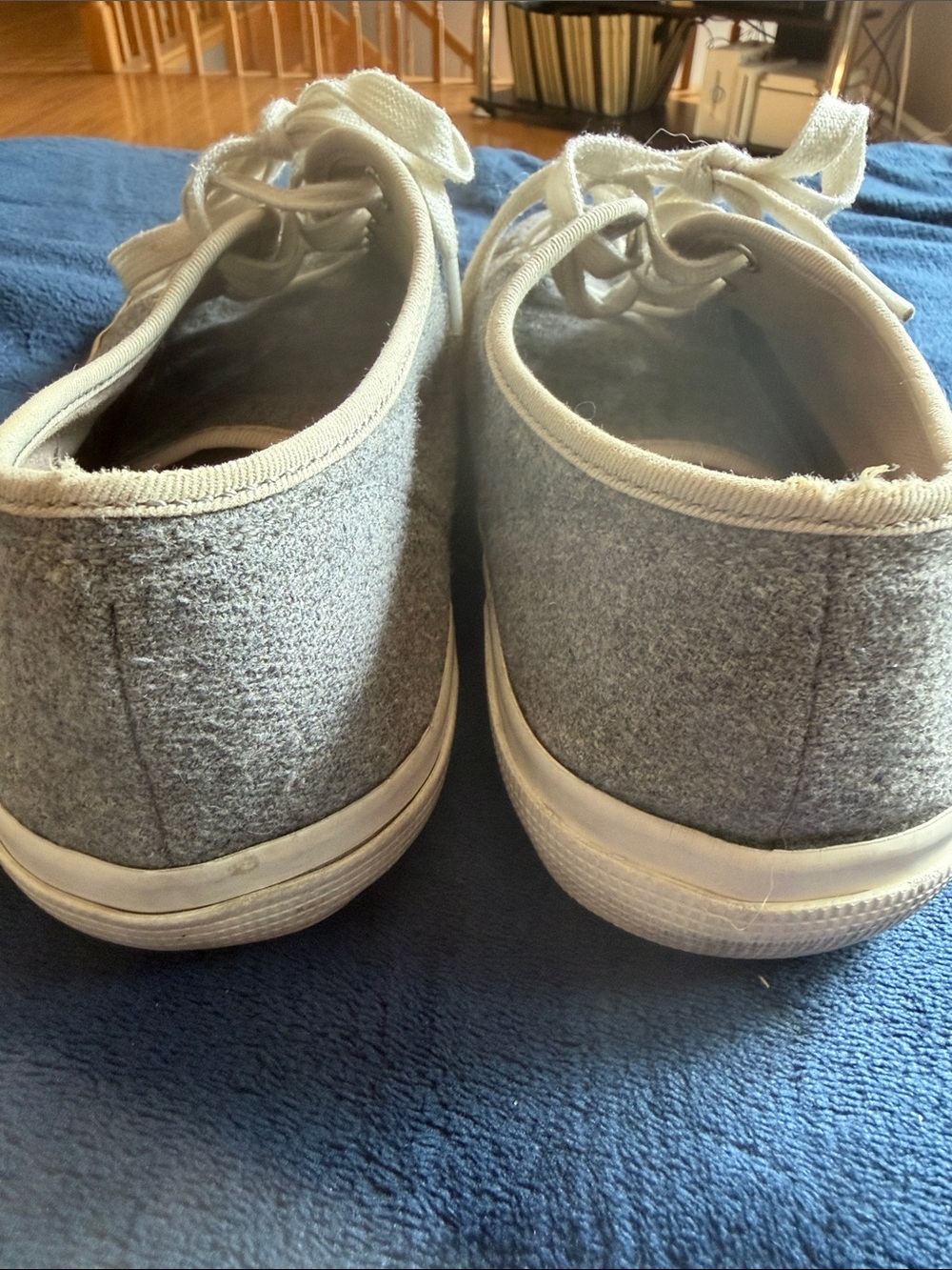 Gray Lace-Up Sneakers - Picture 4 of 8